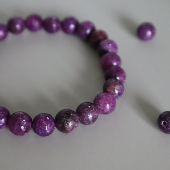 Lepidolite Gemstone Stretch Bracelet - Picture 7 of 9